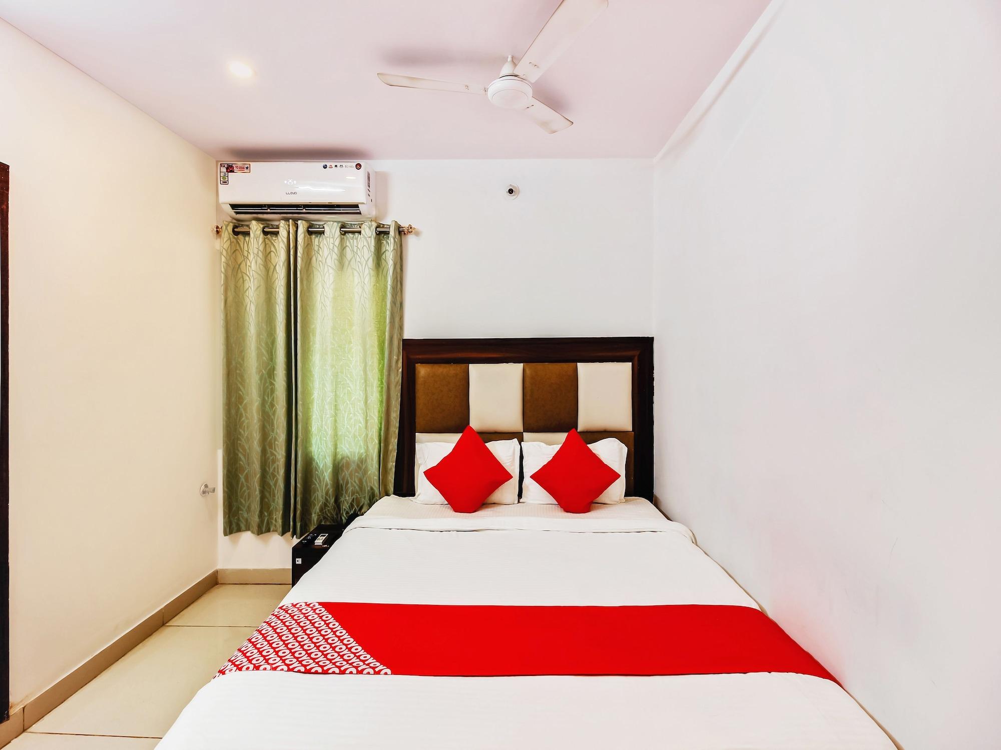 Oyo 29131 Hotel Mn Grand Samsabad Kültér fotó