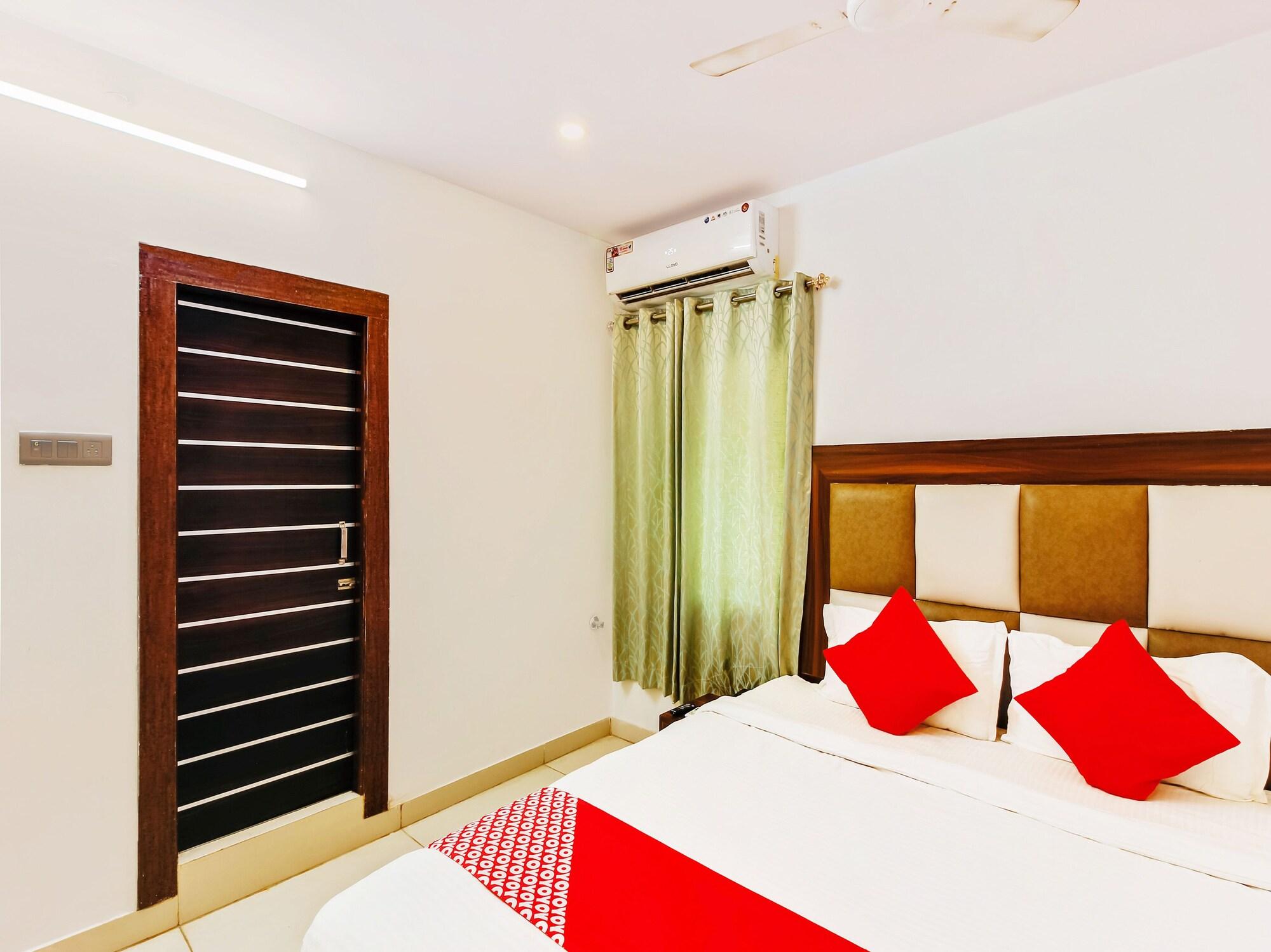 Oyo 29131 Hotel Mn Grand Samsabad Kültér fotó