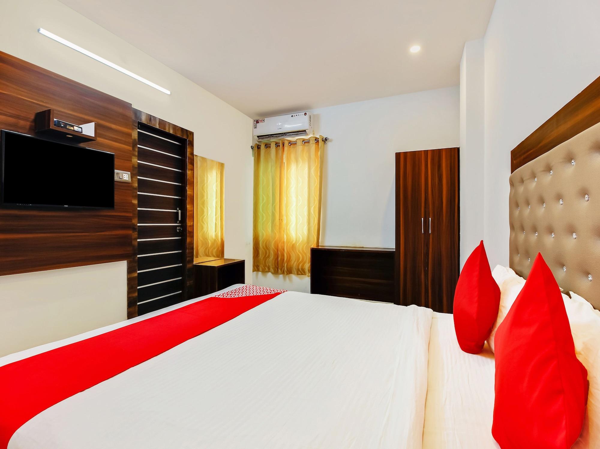 Oyo 29131 Hotel Mn Grand Samsabad Kültér fotó